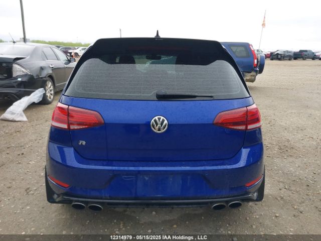 WVWWF7AU4JW203104 Volkswagen 2018
