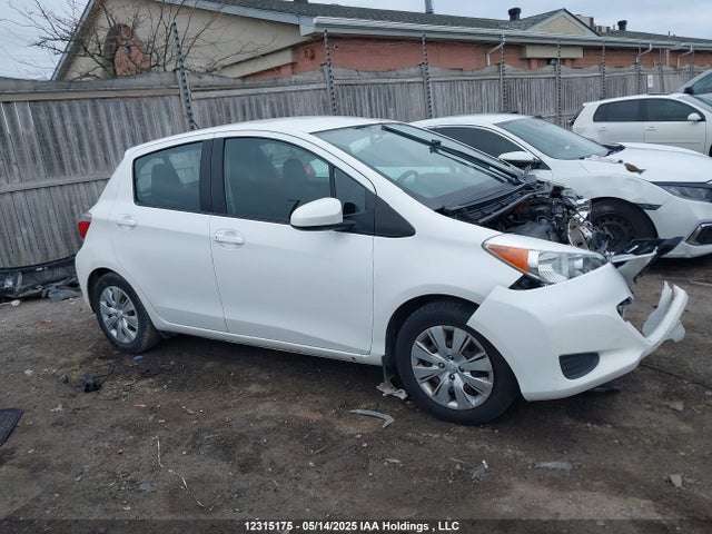 12315175 :رقم المزاد ، VNKKTUD3XEA005274 vin ، 2014 Toyota Yaris مزاد بيع