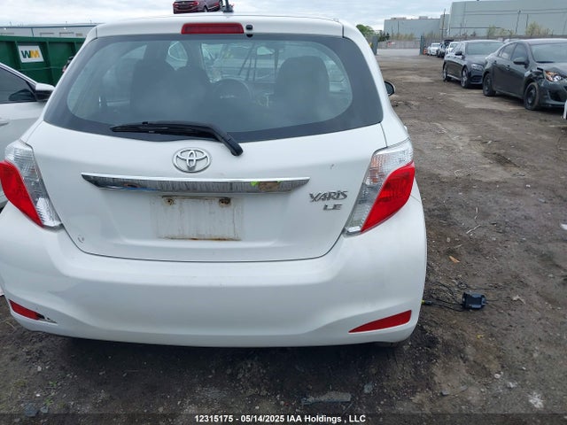 12315175 :رقم المزاد ، VNKKTUD3XEA005274 vin ، 2014 Toyota Yaris مزاد بيع