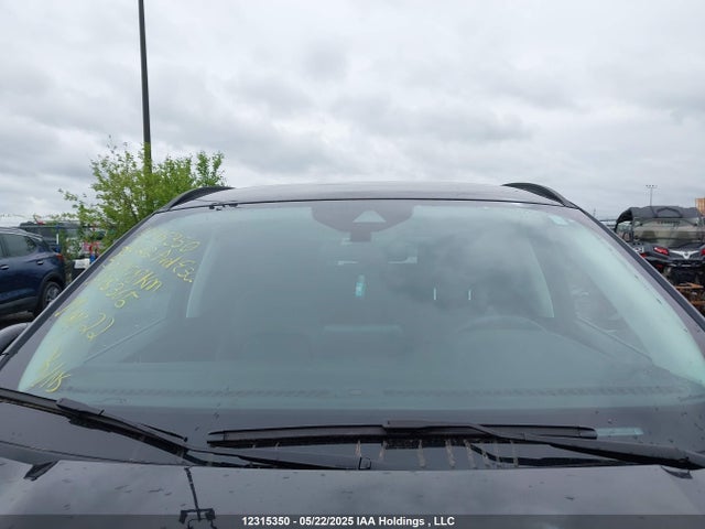 1FMCU9CZ1NUA75365 Ford hev/phev
