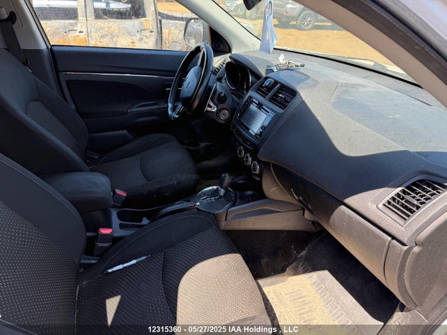 JA4AJ4AW8GZ612975 Mitsubishi Rvr Gt