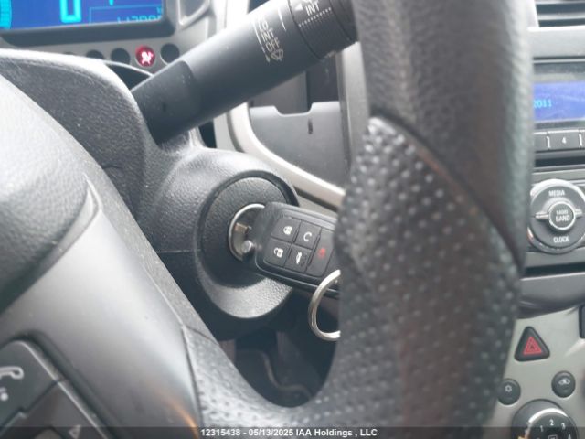 1G1JC5EH4E4205675 Chevrolet luw