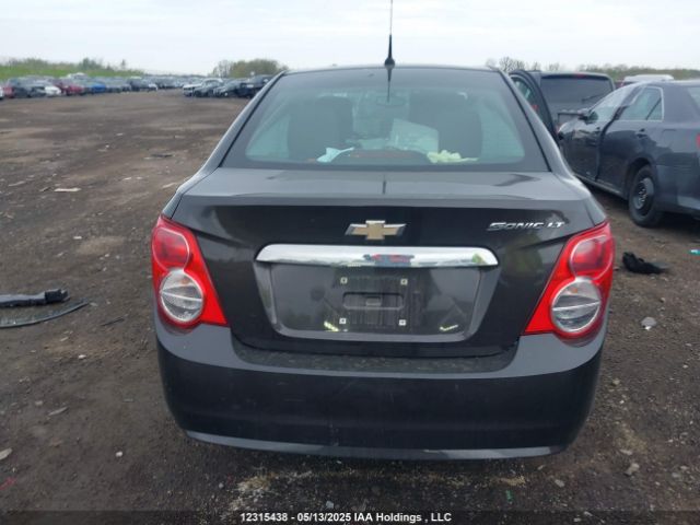 1G1JC5EH4E4205675 Chevrolet luw