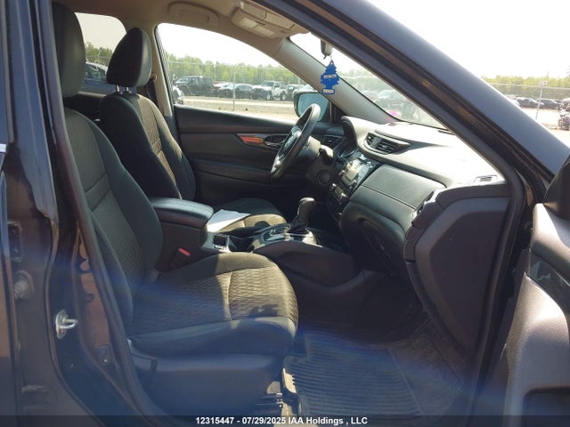 5N1AT2MV0HC808545 Nissan 2017