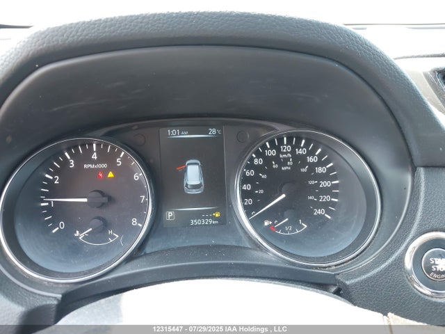 5N1AT2MV0HC808545 Nissan 2017