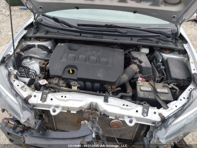 2T1BURHE8KC168494 Toyota COROLLA CE