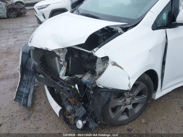 5TDXK3DC7FS565480 Toyota Sienna