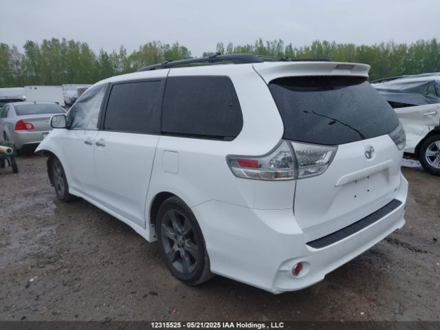 5TDXK3DC7FS565480 Toyota Sienna