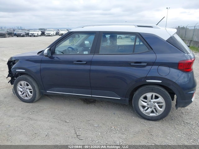 KMHRC8A32PU255401 Hyundai Venue Sel/limited