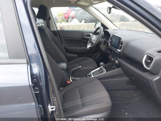 KMHRC8A32PU255401 Hyundai Venue Sel/limited