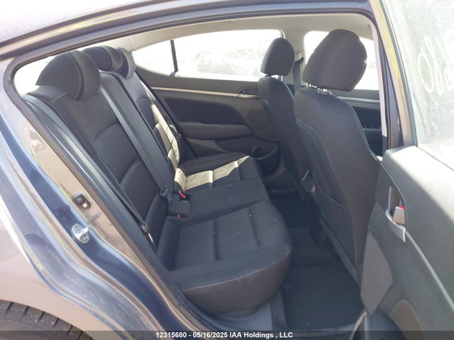 KMHD84LF5HU325583 Hyundai 2017