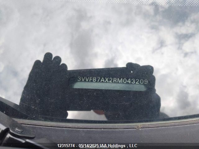 3VVFB7AX2RM043209 Volkswagen TIGUAN S