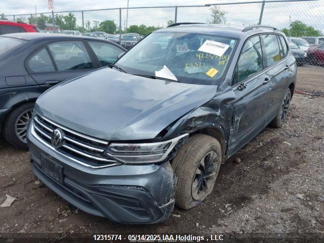 3VVFB7AX2RM043209 Volkswagen TIGUAN S