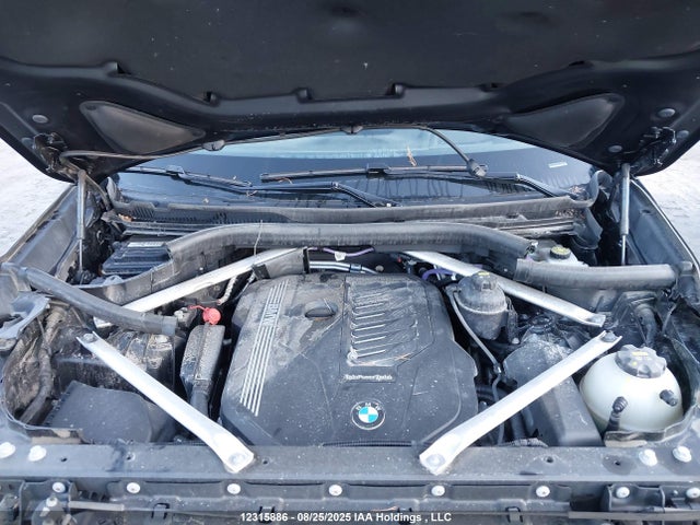 5UXCR6C07N9L54410 BMW X5