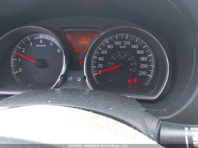 3N1CE2CPXEL437777 Nissan VERSA NOTE