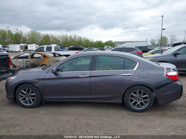 1HGCR2F9XFA806016 Honda Accord Touring