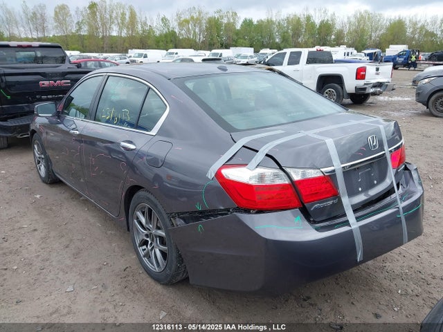 1HGCR2F9XFA806016 Honda Accord Touring