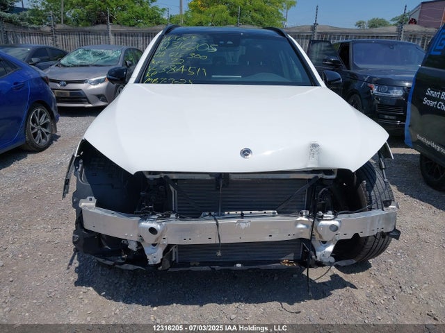 W1N0G8EB3NV384511 Mercedes-Benz m274