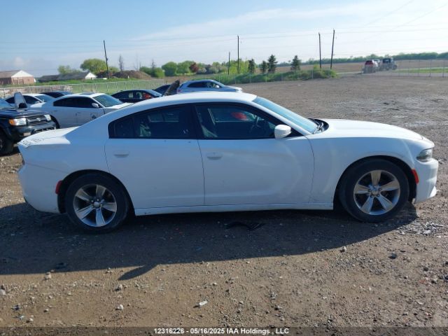 2C3CDXHG3FH824787 Dodge Charger