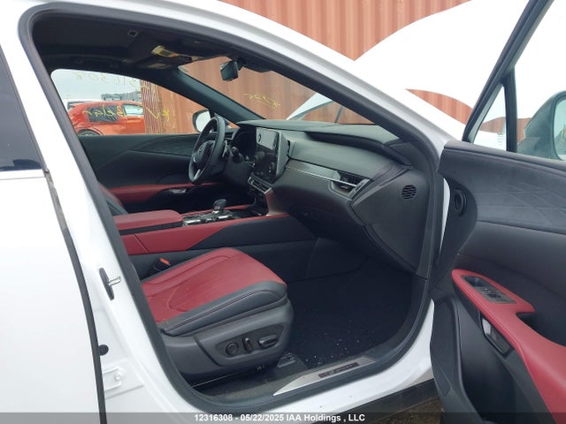 Lexus t24a-fts 2023 2T2BAMCA9PC002813 Image 5