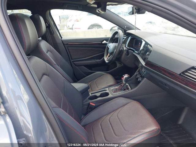 3VW2T7BU6PM001571 Volkswagen tsi