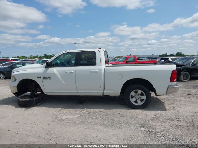 1C6RR7GT1KS513858 RAM 1500 Classic Slt