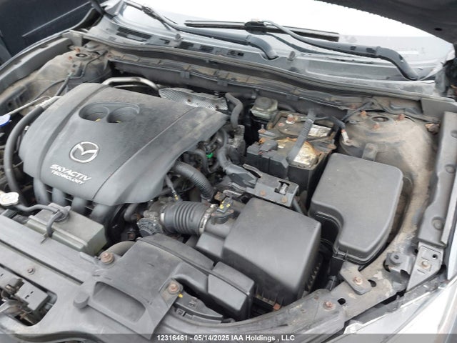 3MZBM1U70FM178343 Mazda pe