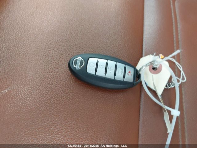 5N1AT2MV6HC862447 Nissan Rogue Sv/sl