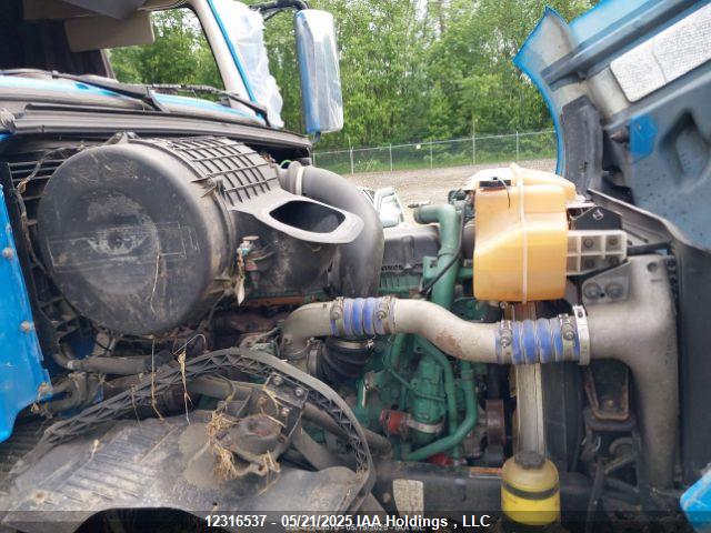 Volvo d13 2018 4V4NC9EJ7JN998739 Image 14