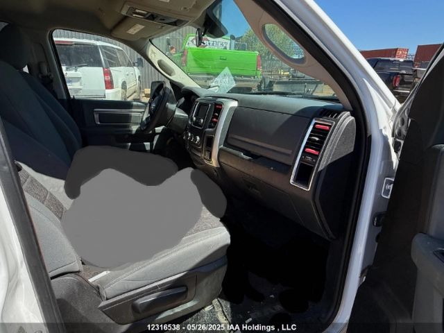 1C6RR7LT5KS615010 RAM 1500 Classic Slt