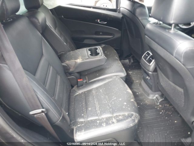 5XYPHDA33KG528278 KIA Sorento 2.4l Ex
