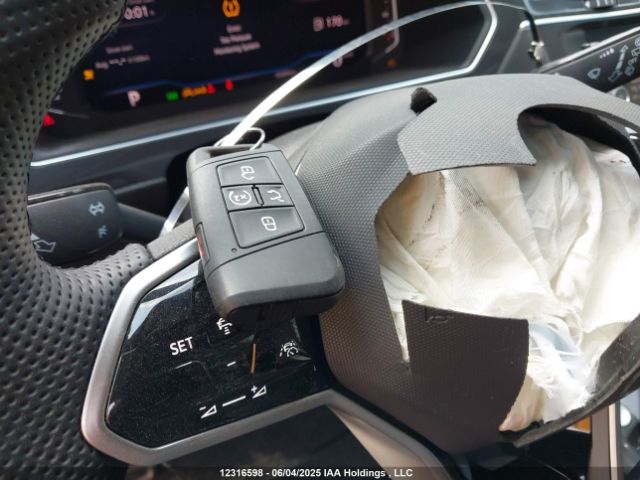 3VV4B7AX3RM008007 Volkswagen tsi