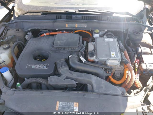 3FA6P0SU2JR159731 Ford Fusion Energi Platinum