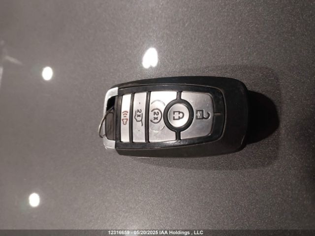 1FMCU9NZ3PUA78932 Ford Escape St-line Select