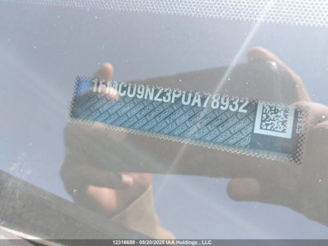 1FMCU9NZ3PUA78932 Ford Escape St-line Select