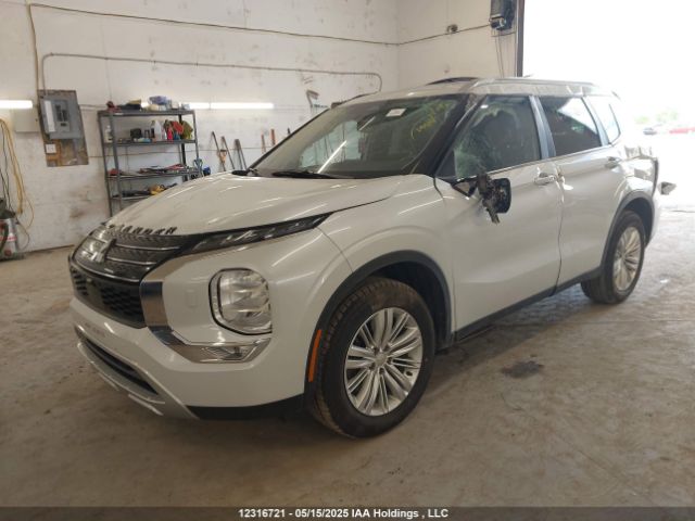 JA4J4UA82NZ608121 Mitsubishi Outlander Se/black Edition