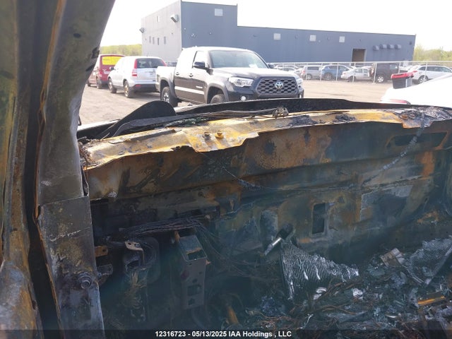 1C4NJDAB9GD752731 Jeep Compass