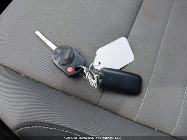 1FMCU9G92FUC48063 Ford ESCAPE SE