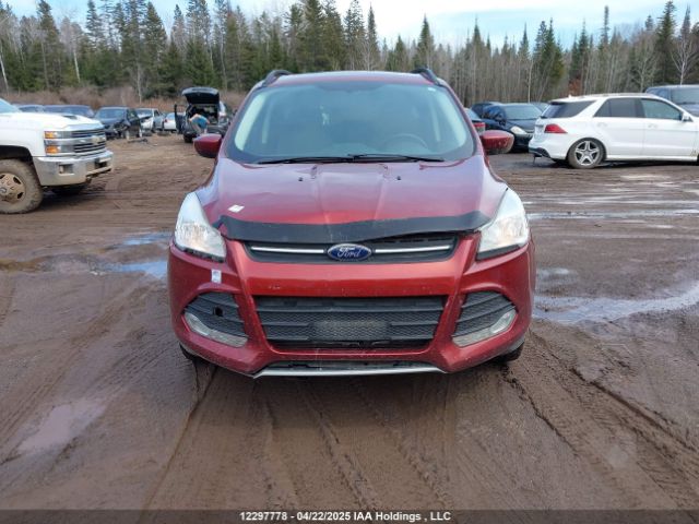 1FMCU9G92FUC48063 Ford ESCAPE SE