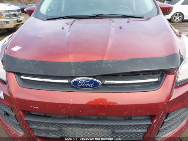 1FMCU9G92FUC48063 Ford ESCAPE SE