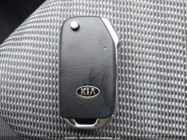 KNDEPCAA7M7205256 KIA Seltos Lx