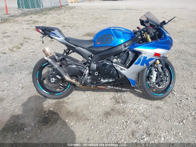JS1GR7MA3P7101416 Suzuki R747