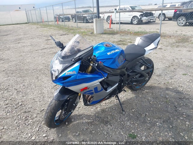JS1GR7MA3P7101416 Suzuki R747