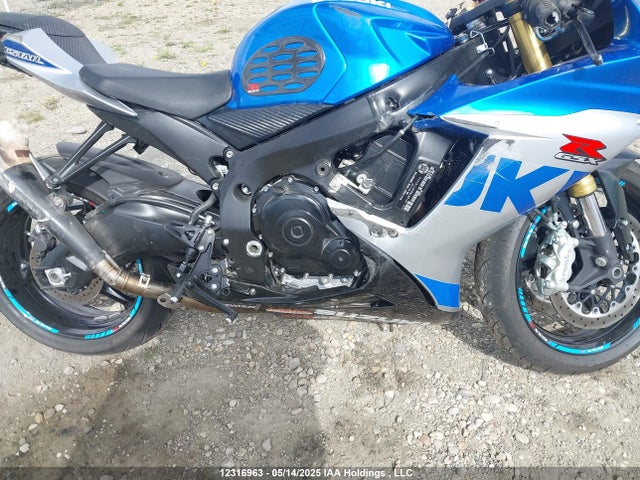 JS1GR7MA3P7101416 Suzuki R747