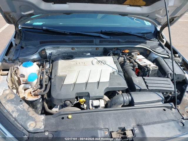 12317101 :رقم المزاد ، 3VWDL7AJ1EM270378 vin ، 2014 Volkswagen Jetta Tdi مزاد بيع