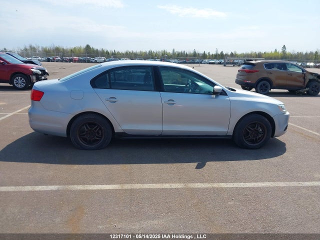 12317101 :رقم المزاد ، 3VWDL7AJ1EM270378 vin ، 2014 Volkswagen Jetta Tdi مزاد بيع