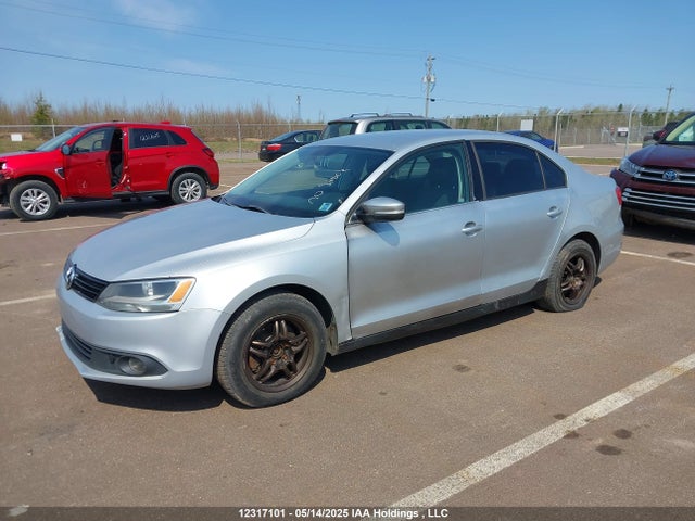 12317101 :رقم المزاد ، 3VWDL7AJ1EM270378 vin ، 2014 Volkswagen Jetta Tdi مزاد بيع
