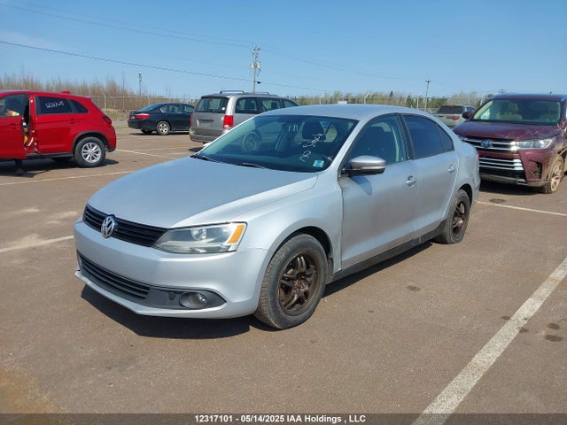 12317101 :رقم المزاد ، 3VWDL7AJ1EM270378 vin ، 2014 Volkswagen Jetta Tdi مزاد بيع