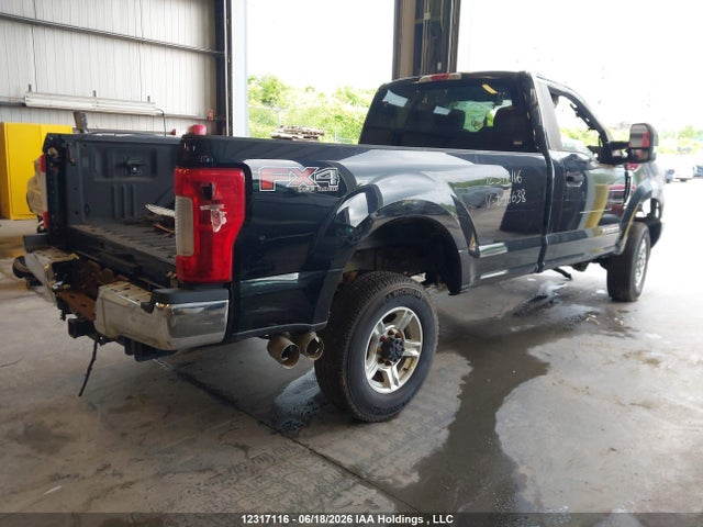 Ford F350 2017 1FTBF3BT0HED96638 Image 4