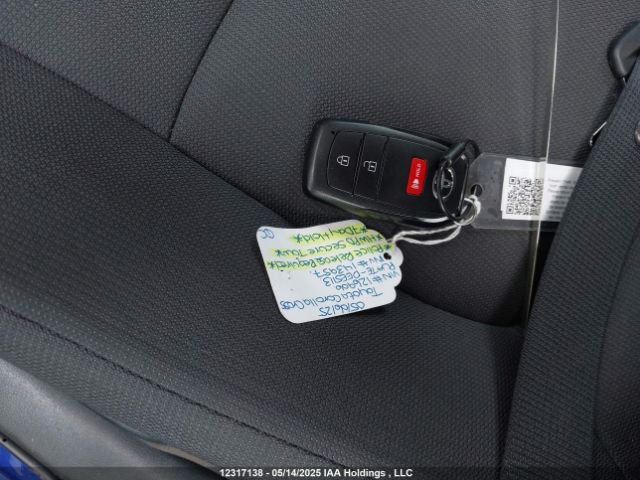 7MUCAABG7SV126906 Toyota Corolla Cross Le